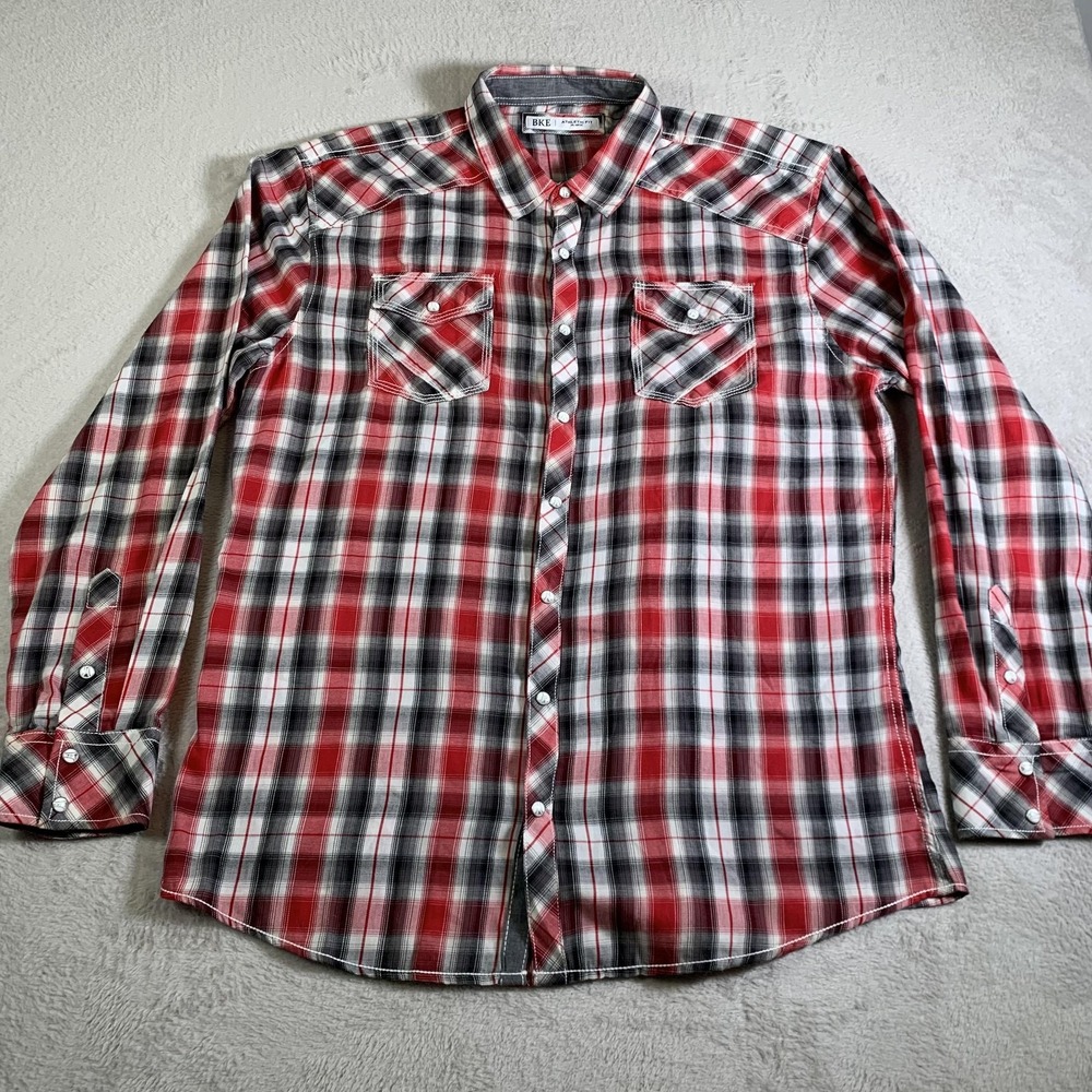 BKE Shirt Mens XL Red Black Plaid Athletic Fit Snap Front Western Casual Buckle